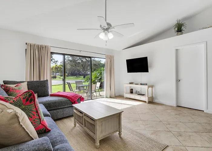 Pga National Getaway Cozy Club Cottage